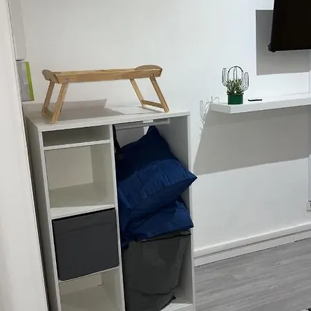 Moderne Refait A Neuf Proximite Centre Et