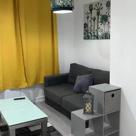 Moderne Refait A Neuf Proximite Centre Et דירה *